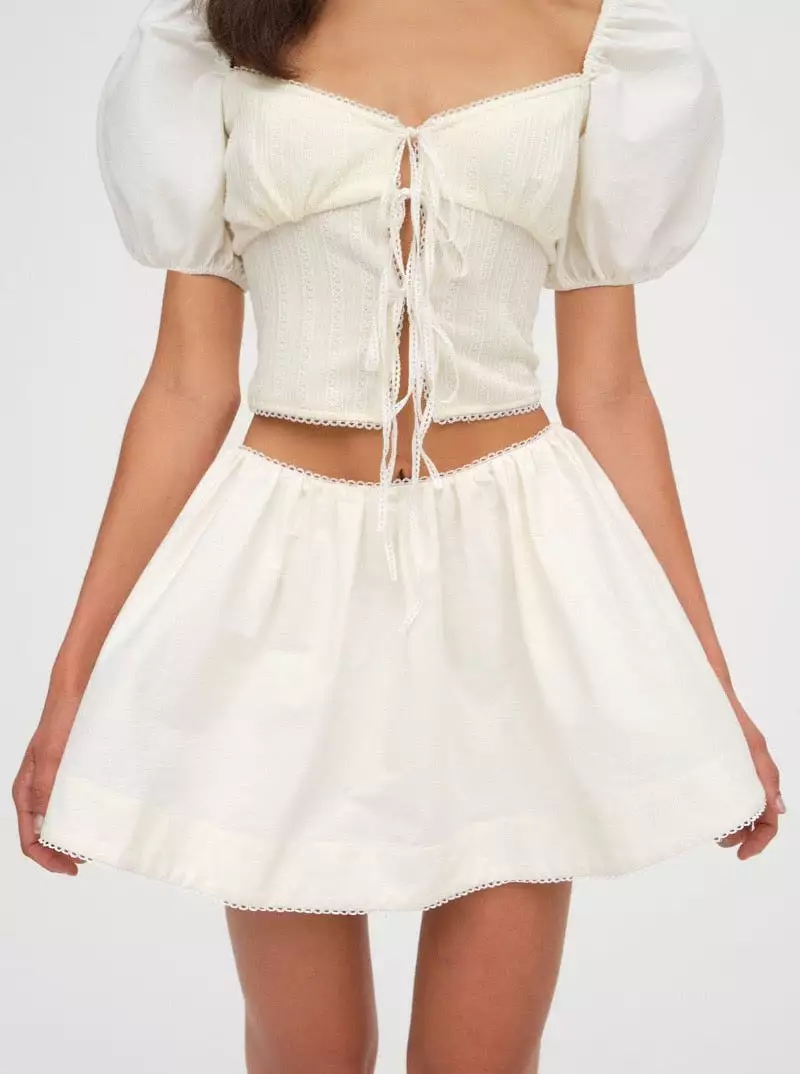 Billie Poplin Mini Skirt - Cream - Shop Now!