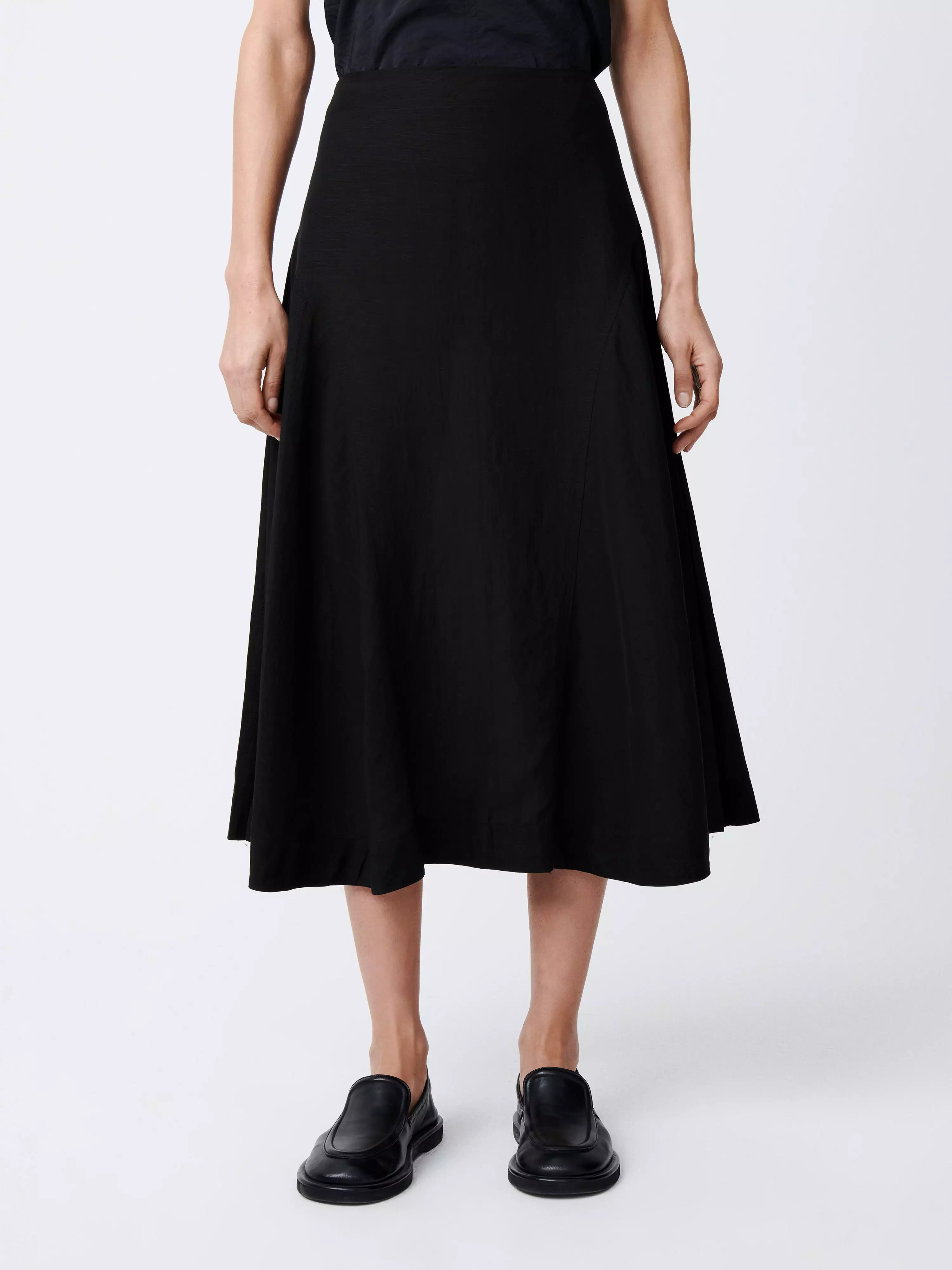 Black Centro Skirt