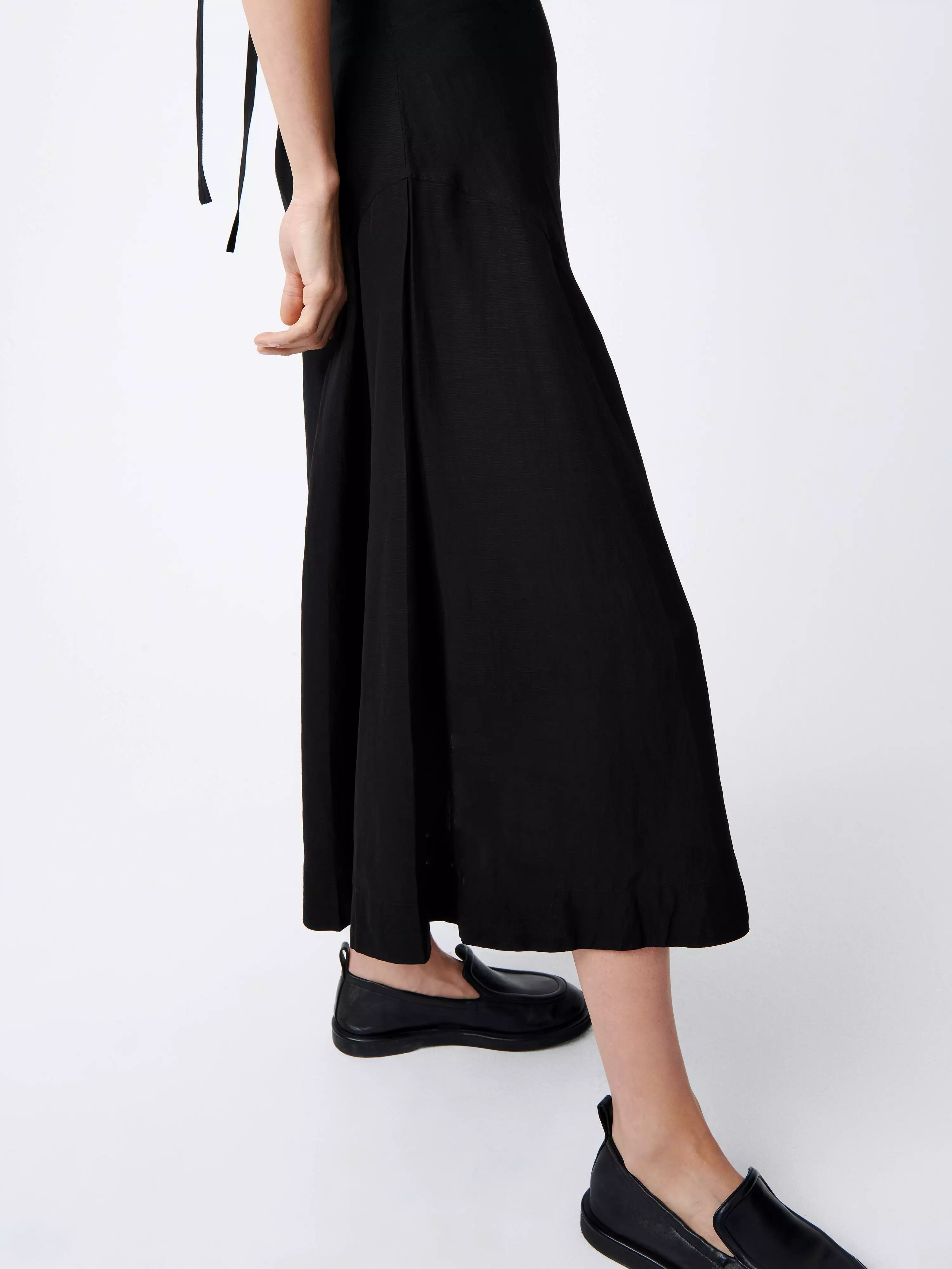 Black Centro Skirt