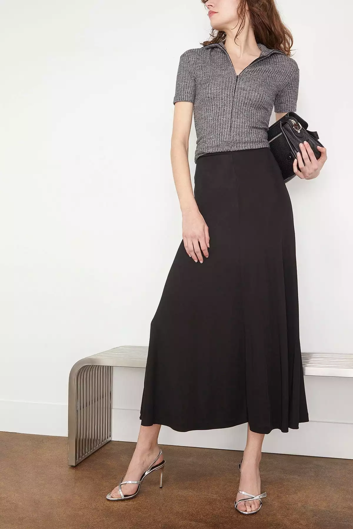 Black Skirt - Movere Skirt in Black