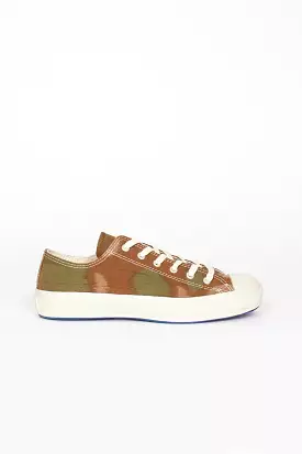 Camouflage Low Top Sneaker