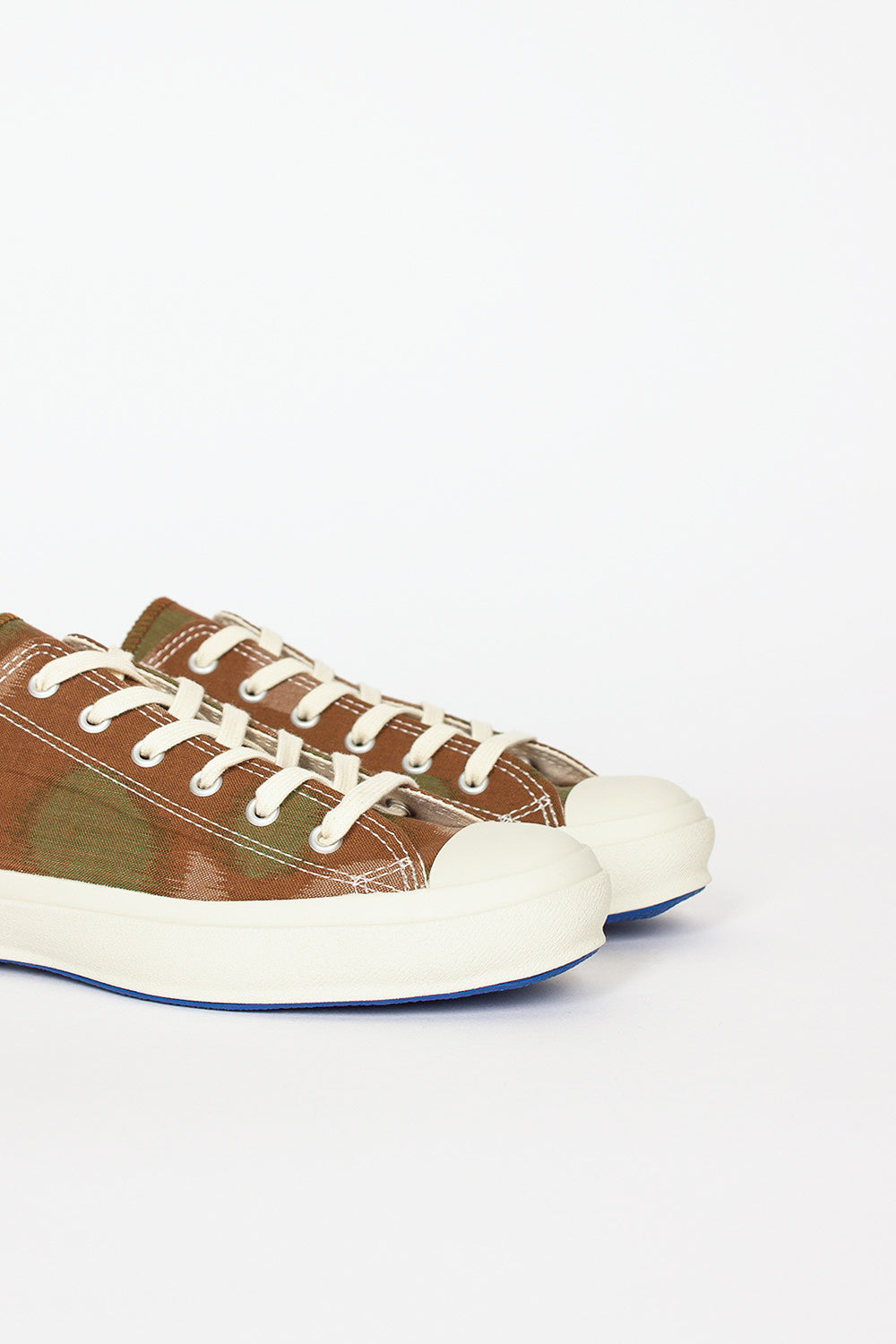 Camouflage Low Top Sneaker