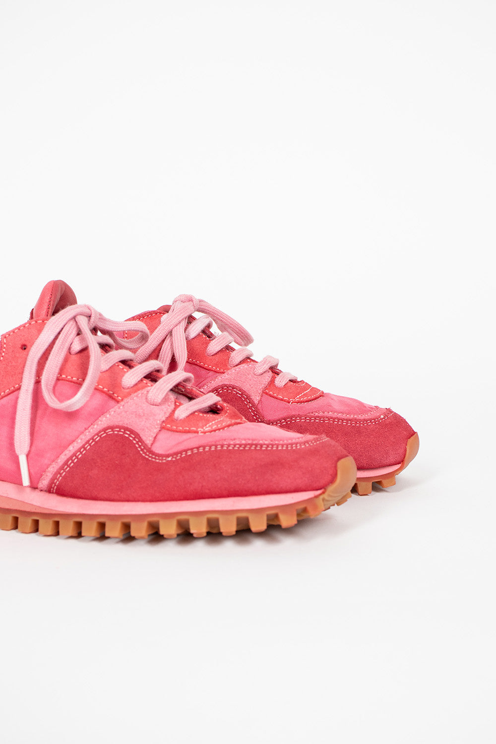 Google SEO: Marathon Trail Sneaker Overdyed Red - Buy Now