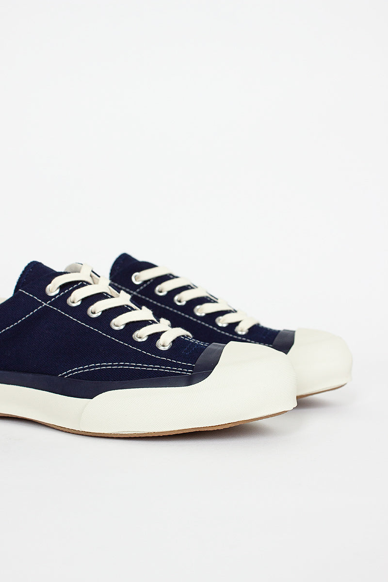 Gym Court Navy Athletic Shoe