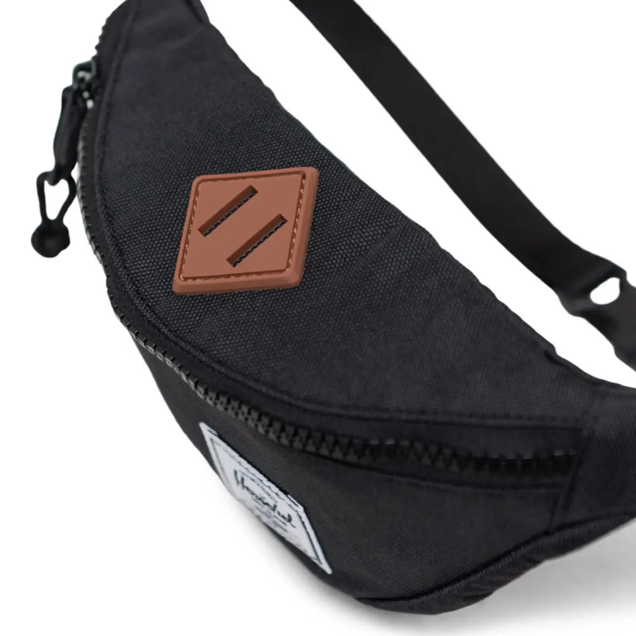 Herschel Heritage Fanny Pack Small Black