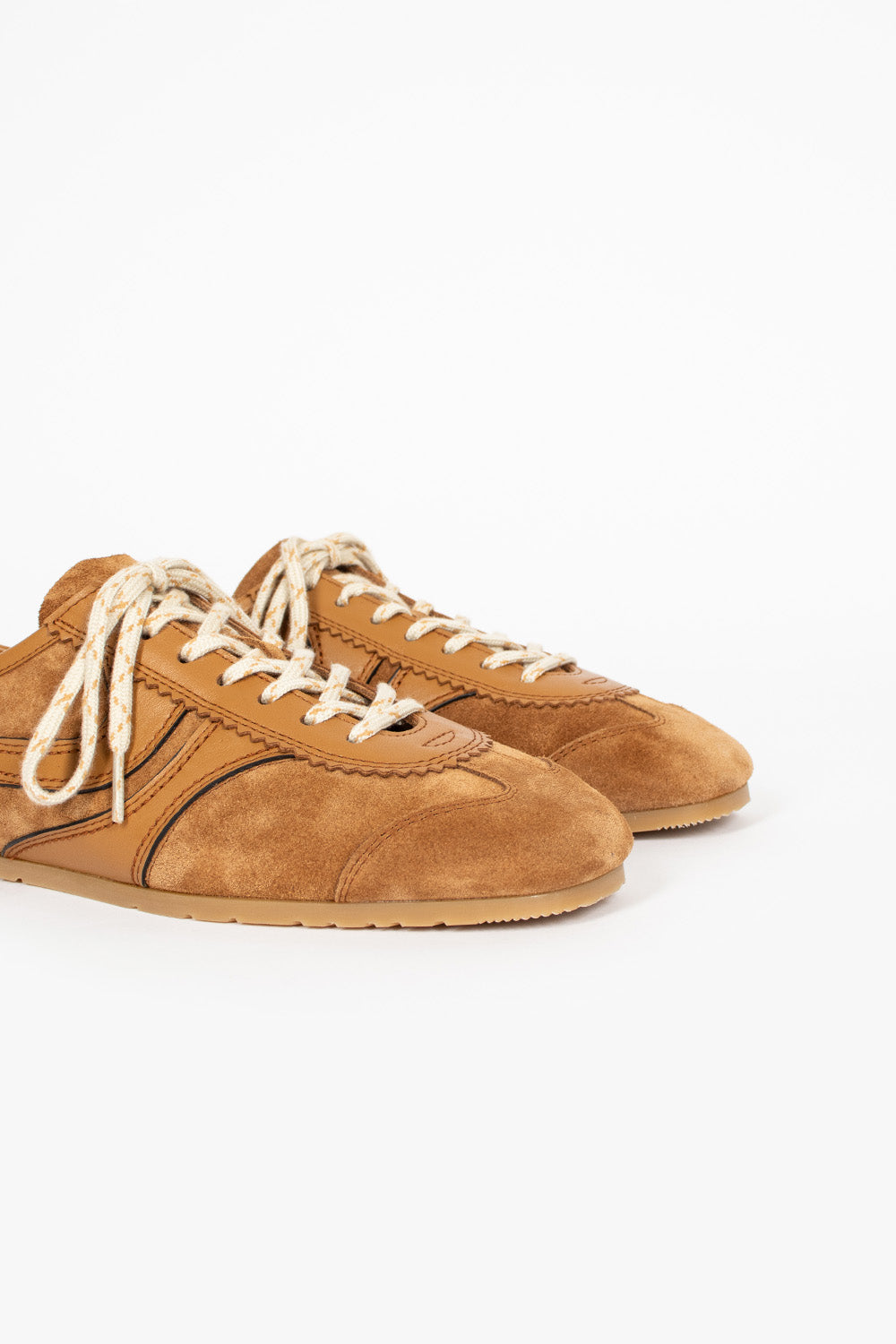 Marathon Suede Tan Sneakers