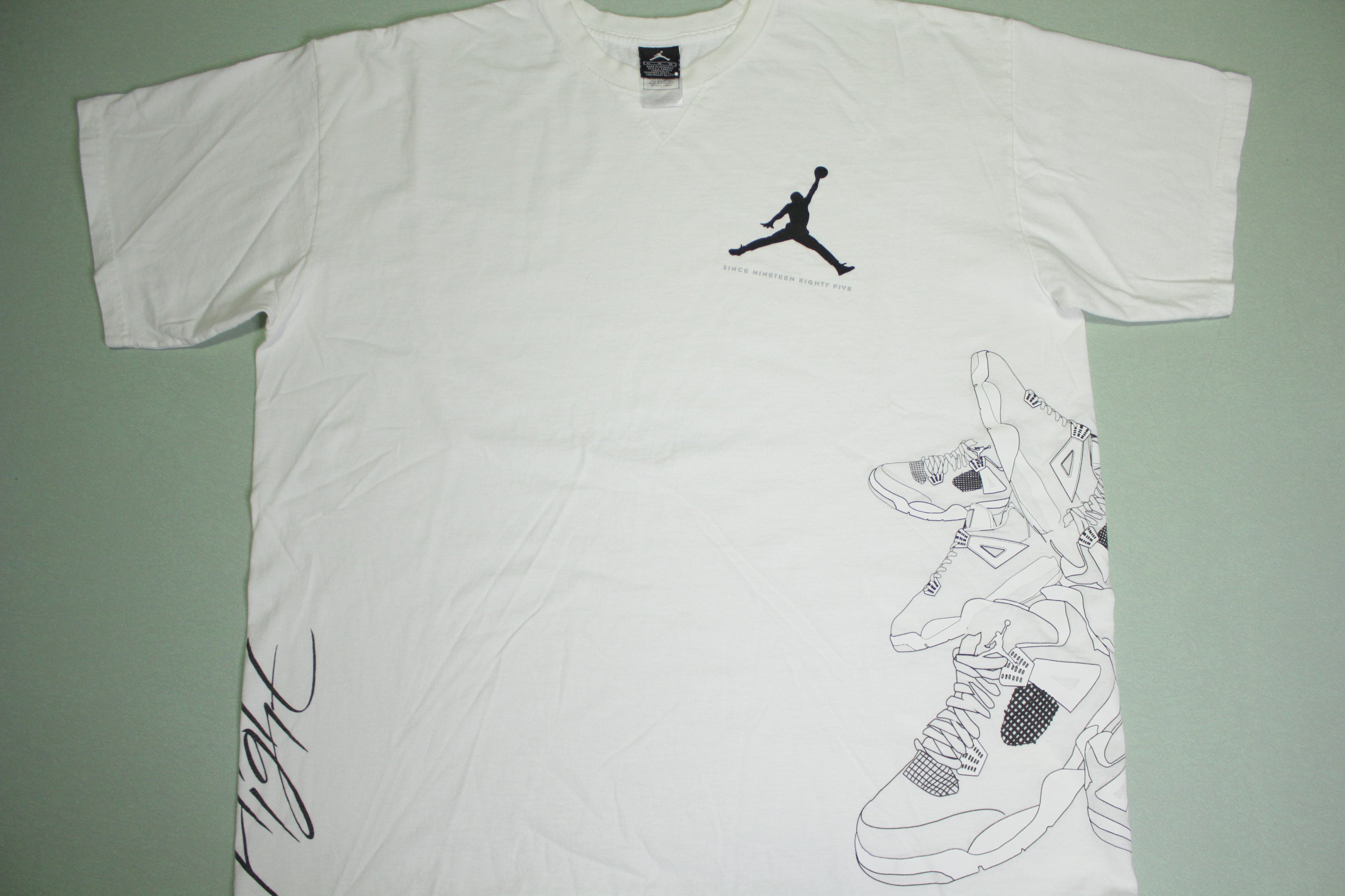 Michael Jordan Flight 90's Sneaker Vintage Basketball T-Shirt