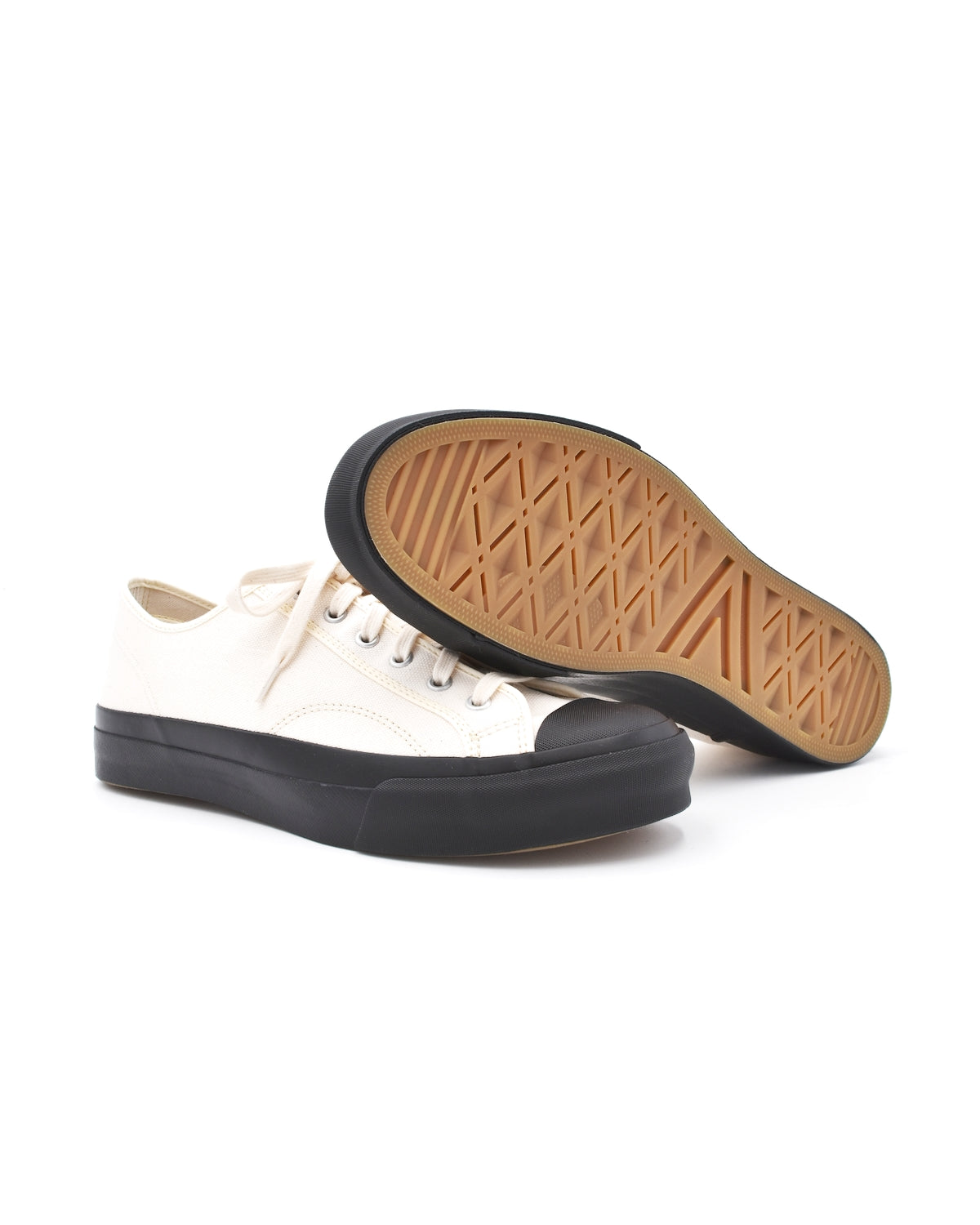 Moonstar Low Trainer Black White Canvas Sneaker