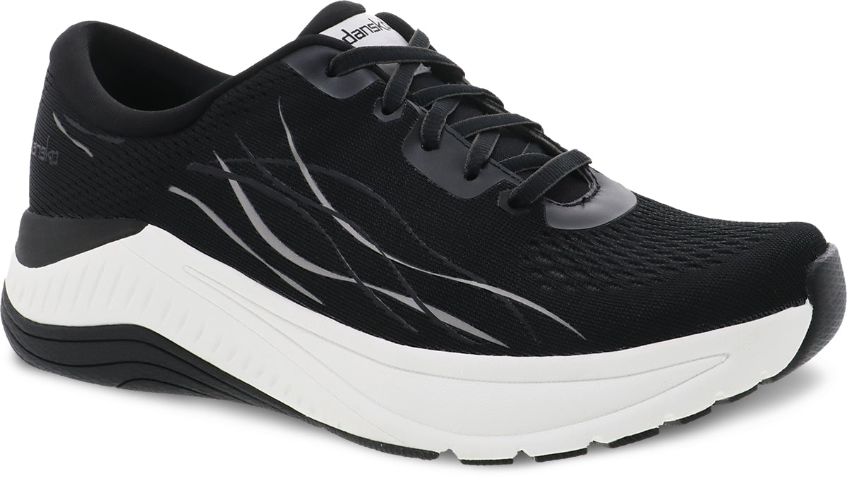 Pace Running Shoe