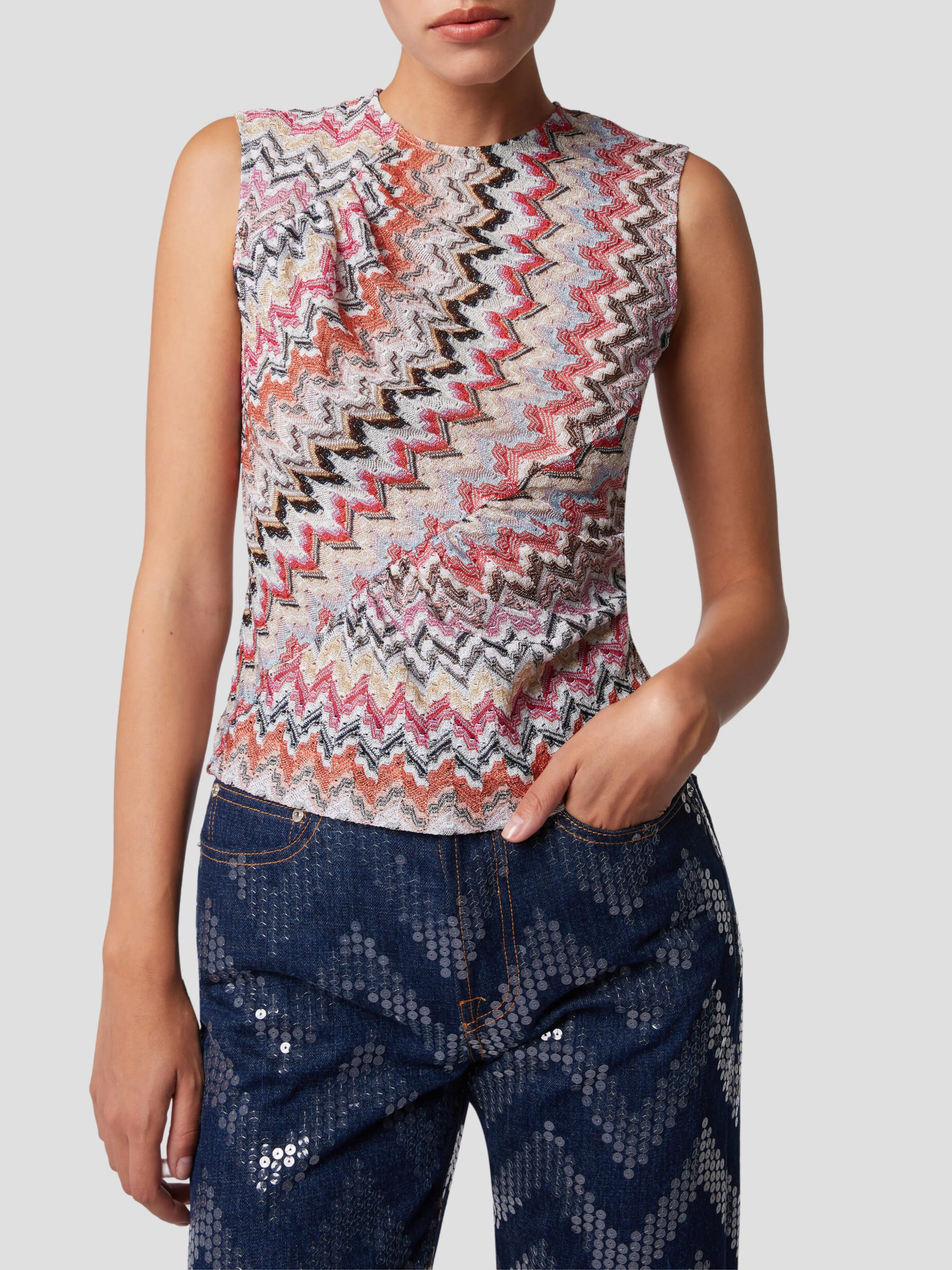 Pink Sleeveless Zig Zag Top.