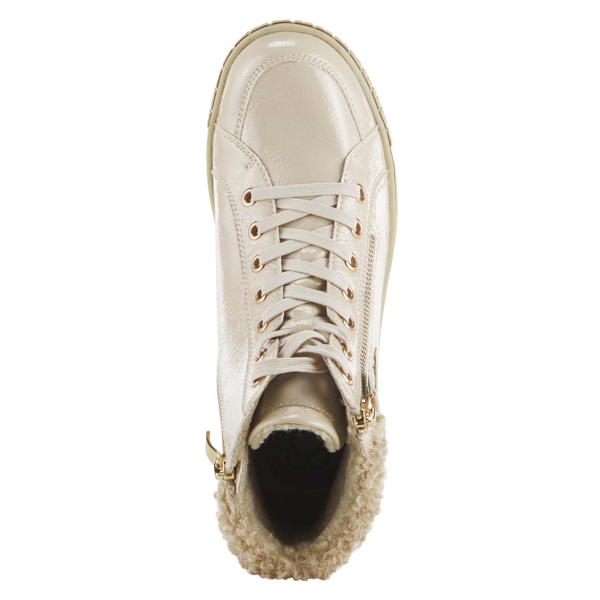 Relife Alps lace-up sneaker for spring step.