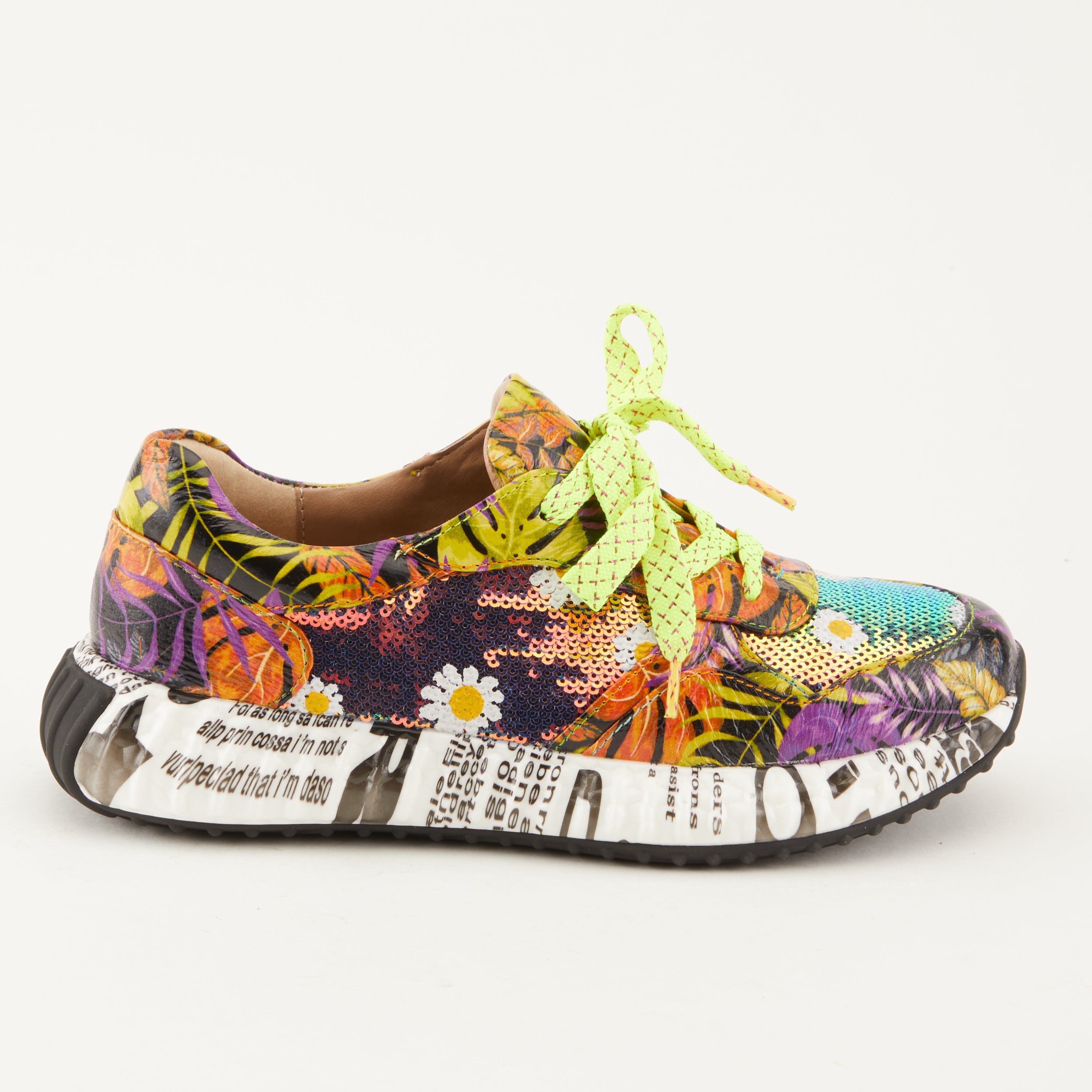 The result is: Zingy sneaker for the artist