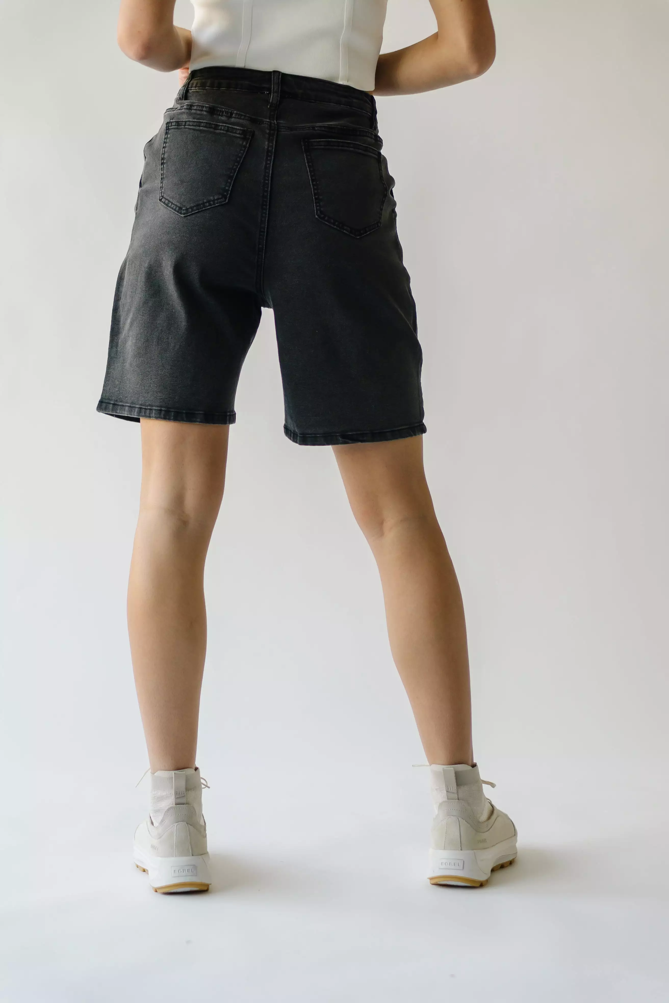 Tulsa High Rise Black Bermuda Short.