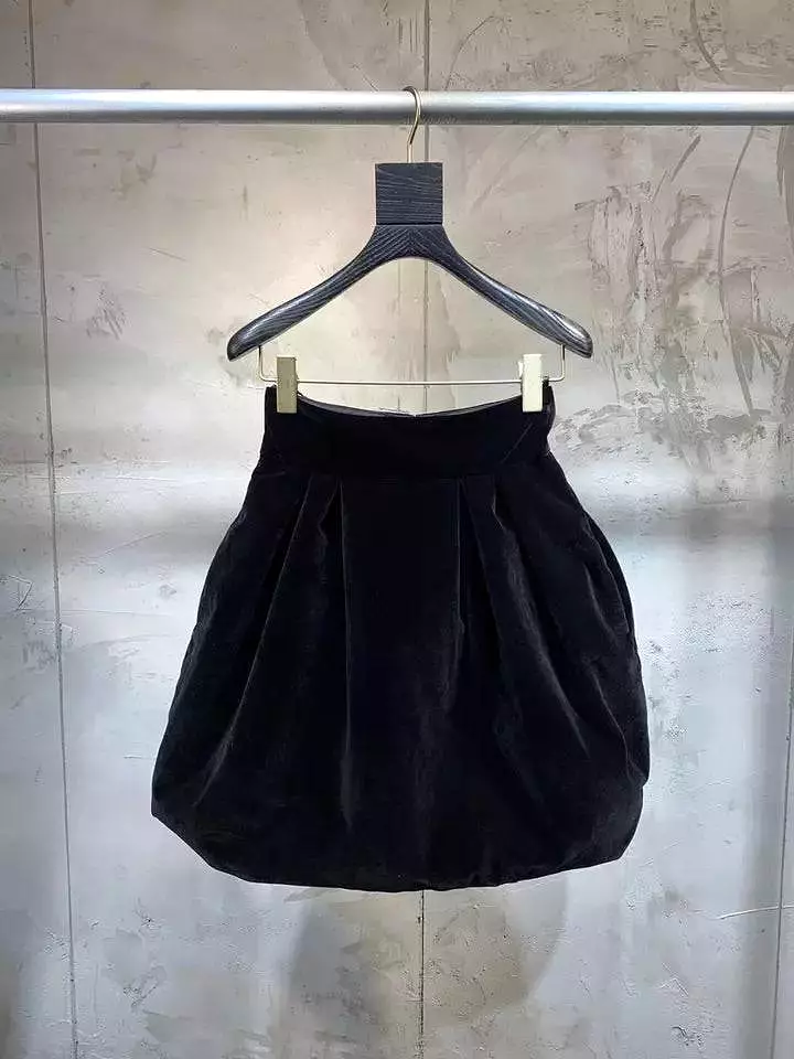 Velour Ruched Knee-Length Skirt - Black.