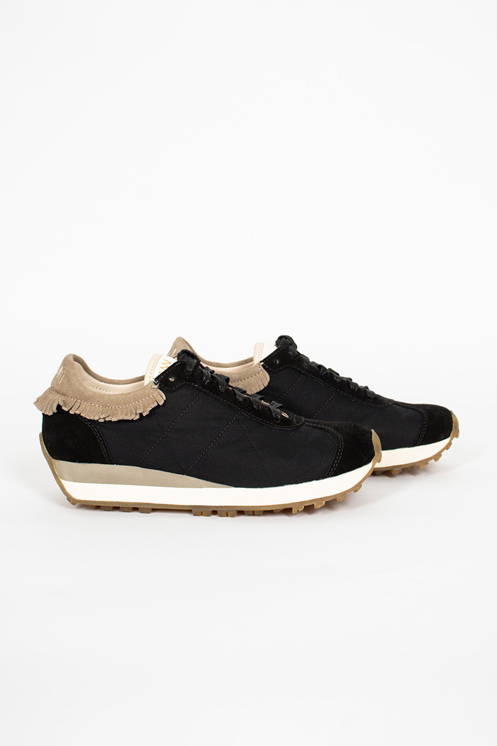 Walpi Runner Black - Shop Now